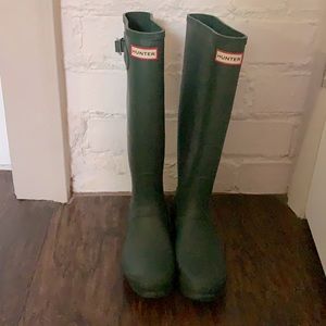 Women’s Hunter Rainboots